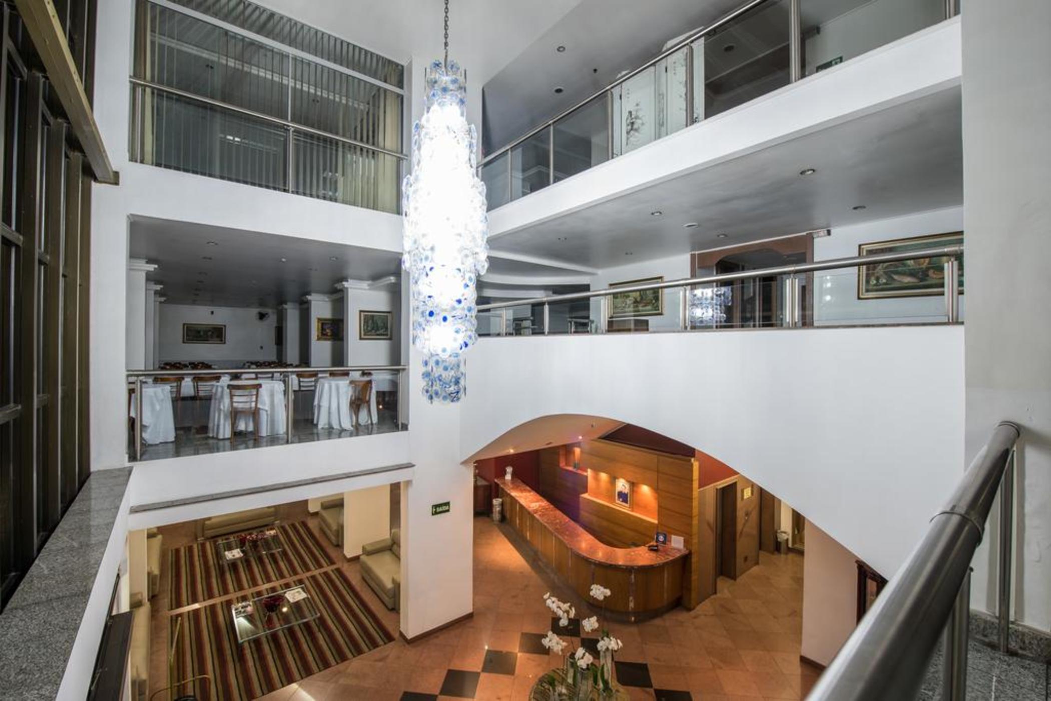 Hotel Carlton Plaza Pocos de Caldas Exterior photo